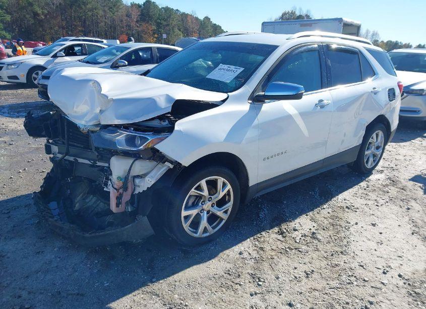 Photo 2 of 2018 Chevrolet Equinox PREMIER (VIN 2GNAXMEV3J6282081)