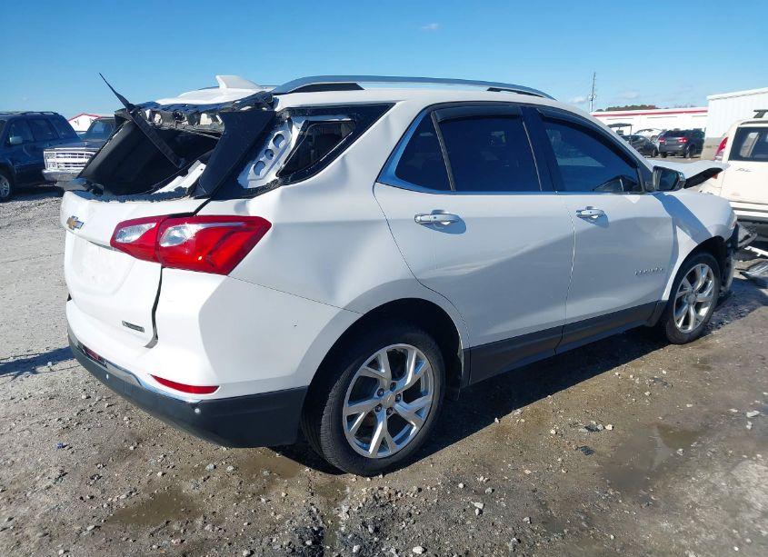 Photo 4 of 2018 Chevrolet Equinox PREMIER (VIN 2GNAXMEV3J6282081)