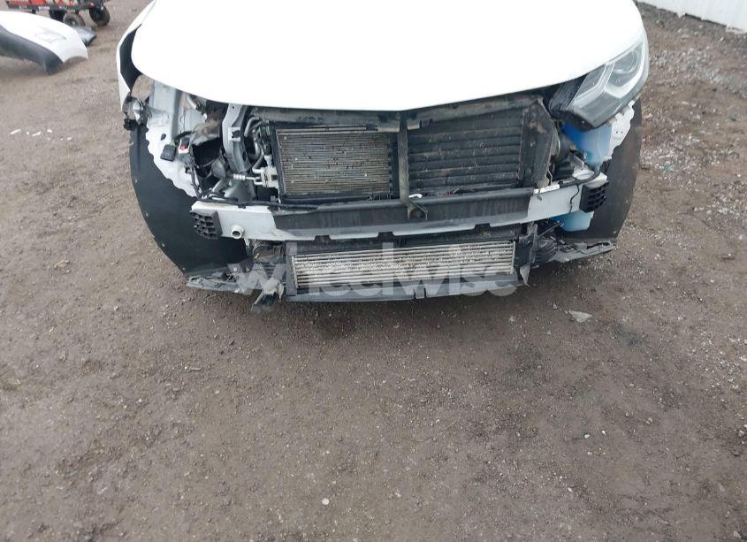 Photo 6 of 2018 Chevrolet Equinox PREMIER (VIN 2GNAXMEV4J6108018)