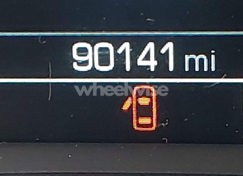 Photo 15 of 2018 Chevrolet Equinox PREMIER (VIN 2GNAXMEV4J6247114)