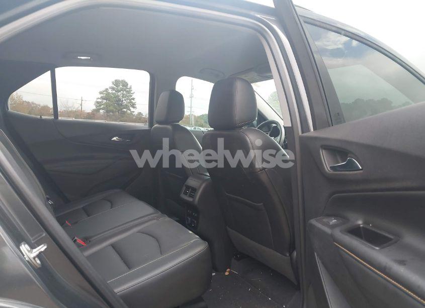 Photo 8 of 2018 Chevrolet Equinox PREMIER (VIN 2GNAXMEV4J6247114)