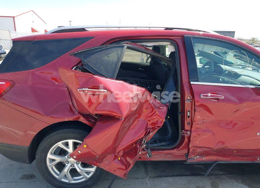 Photo 6 of 2018 Chevrolet Equinox PREMIER (VIN 2GNAXMEV5J6116516)