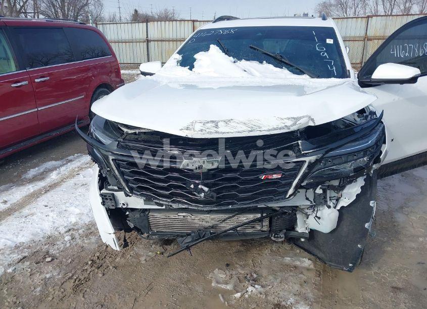 Photo 6 of 2022 Chevrolet Equinox FWD RS (VIN 2GNAXMEV5N6116974)