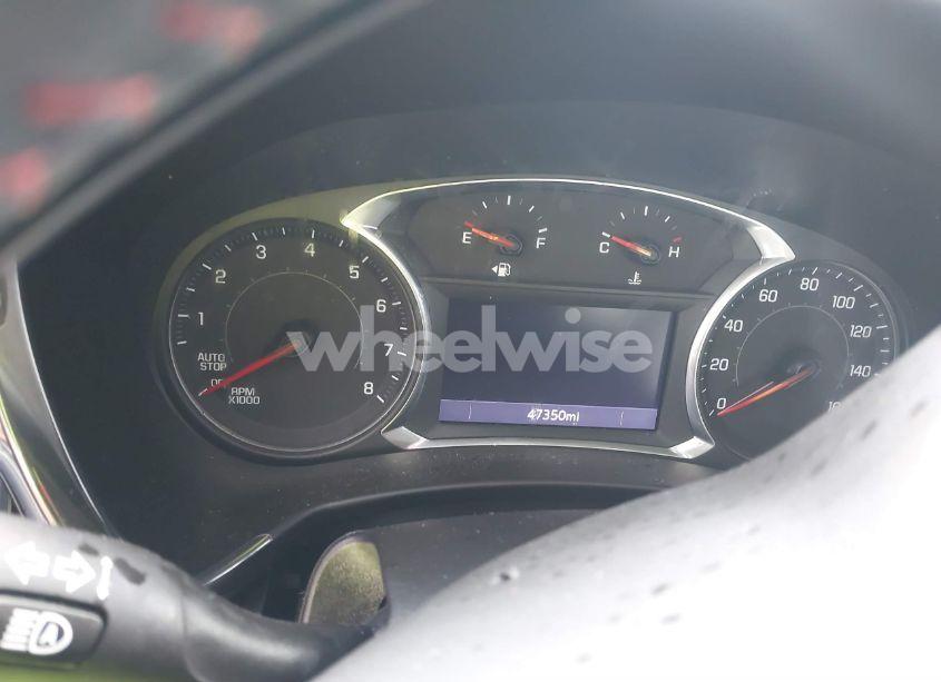 Photo 7 of 2022 Chevrolet Equinox FWD RS (VIN 2GNAXMEV5N6116974)