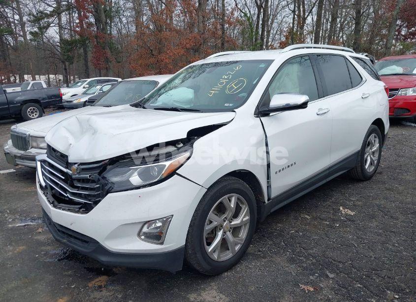 Photo 2 of 2018 Chevrolet Equinox PREMIER (VIN 2GNAXMEV7J6223342)