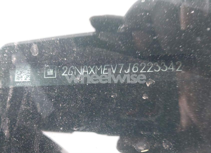 Photo 9 of 2018 Chevrolet Equinox PREMIER (VIN 2GNAXMEV7J6223342)