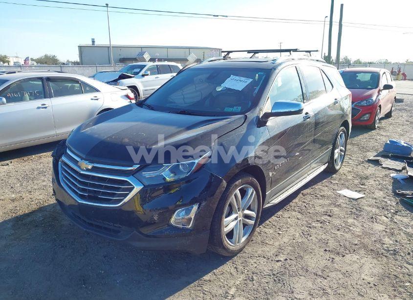 Photo 2 of 2018 Chevrolet Equinox PREMIER (VIN 2GNAXMEV7J6261458)