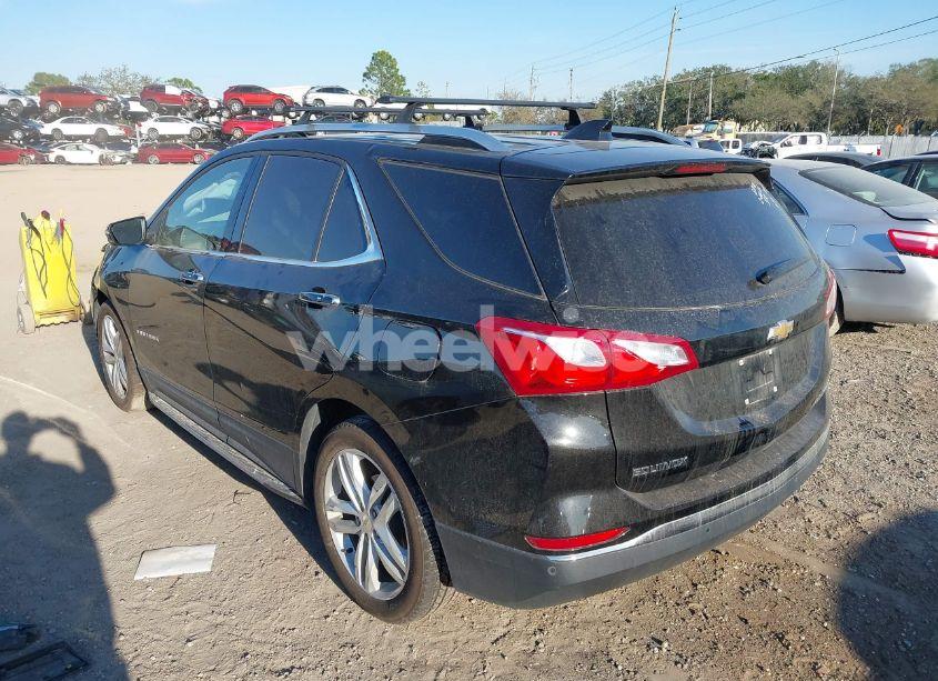 Photo 3 of 2018 Chevrolet Equinox PREMIER (VIN 2GNAXMEV7J6261458)