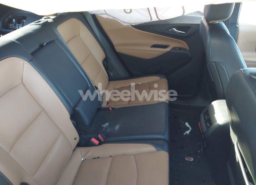 Photo 8 of 2018 Chevrolet Equinox PREMIER (VIN 2GNAXMEV7J6261458)