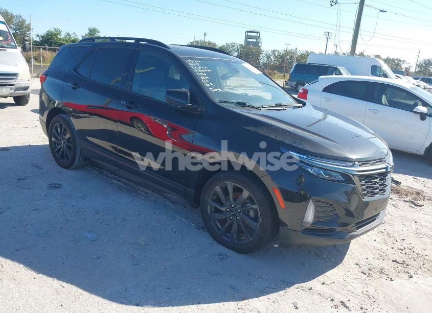2022 Chevrolet Equinox FWD RS (VIN 2GNAXMEV7N6103725) main photo