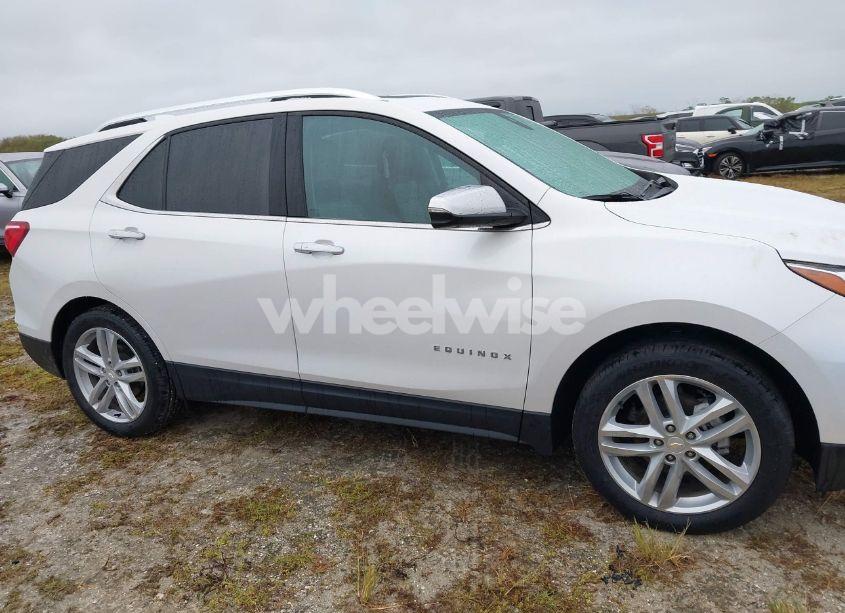 Photo 13 of 2018 Chevrolet Equinox PREMIER (VIN 2GNAXMEVXJ6145414)