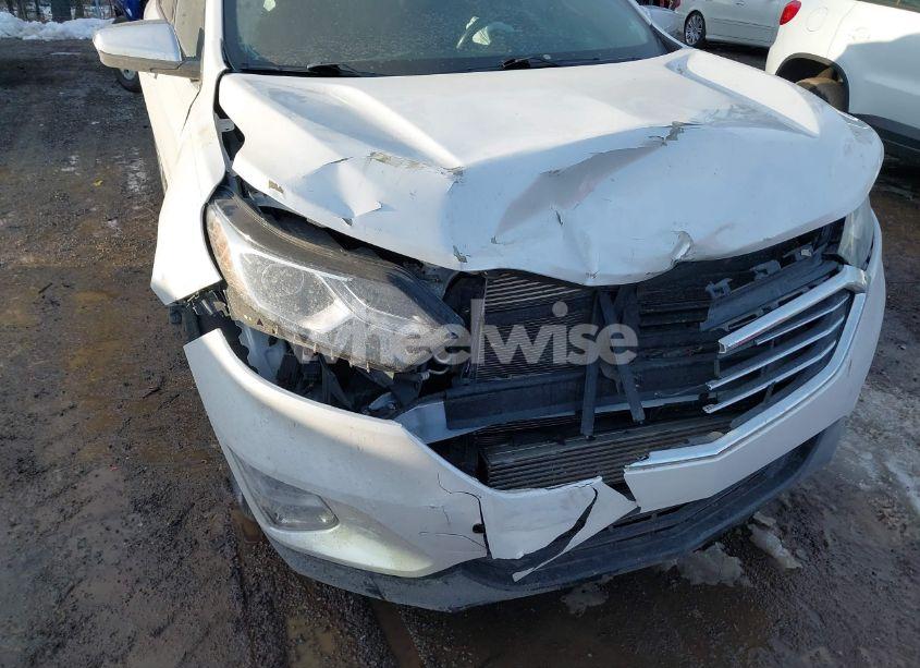 Photo 6 of 2018 Chevrolet Equinox PREMIER (VIN 2GNAXMEVXJ6167820)
