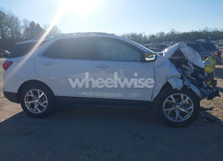 Photo 13 of 2018 Chevrolet Equinox PREMIER (VIN 2GNAXMEVXJ6184360)