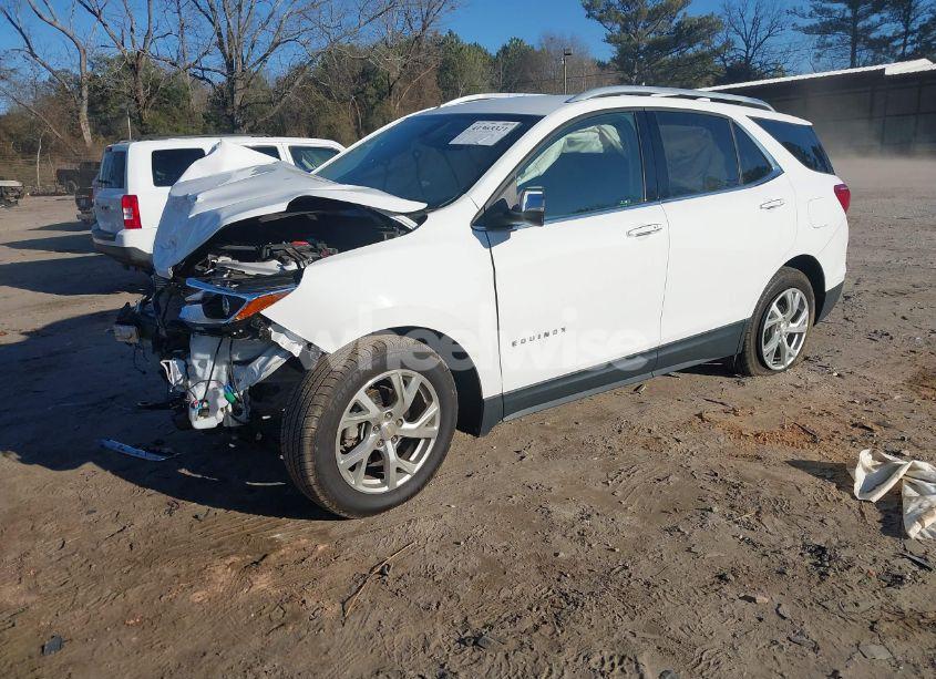 Photo 2 of 2018 Chevrolet Equinox PREMIER (VIN 2GNAXMEVXJ6184360)