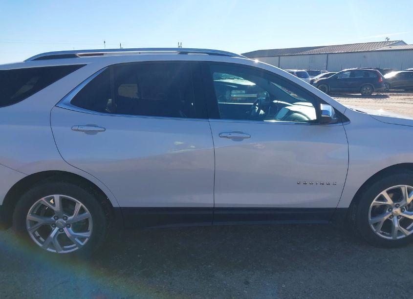 Photo 13 of 2018 Chevrolet Equinox PREMIER (VIN 2GNAXMEVXJ6291313)