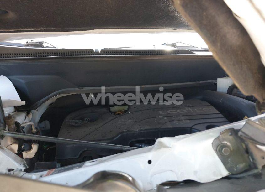 Photo 10 of 2019 Chevrolet Equinox PREMIER (VIN 2GNAXNEV0K6105060)