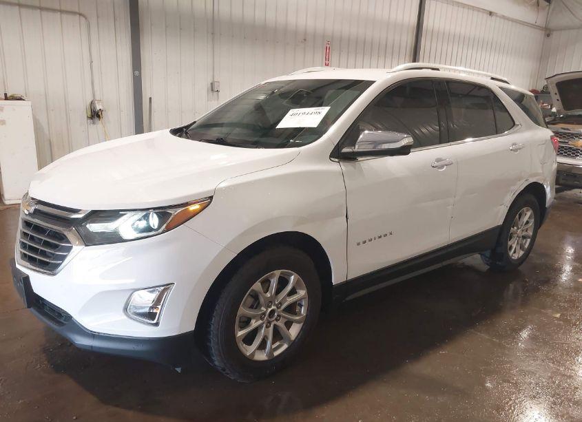 Photo 2 of 2019 Chevrolet Equinox PREMIER (VIN 2GNAXNEV0K6240331)