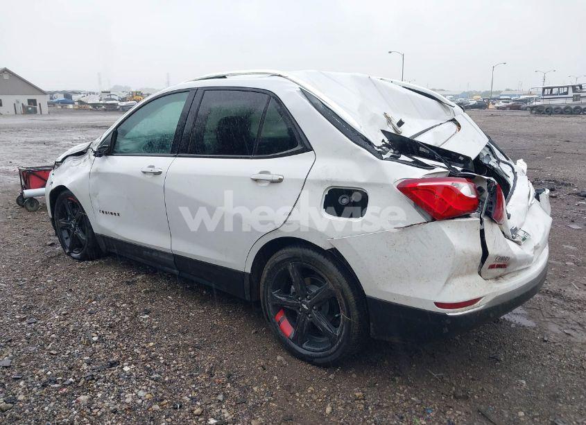 Photo 3 of 2021 Chevrolet Equinox FWD PREMIER (VIN 2GNAXNEV0M6128650)