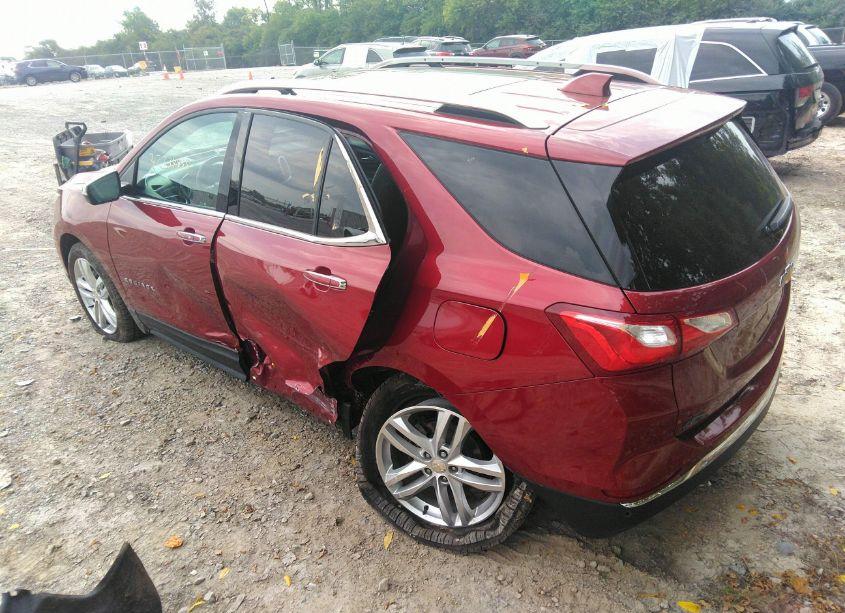 Photo 3 of 2021 Chevrolet Equinox FWD PREMIER (VIN 2GNAXNEV0M6152494)