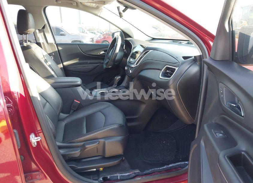 Photo 5 of 2019 Chevrolet Equinox PREMIER (VIN 2GNAXNEV1K6263309)