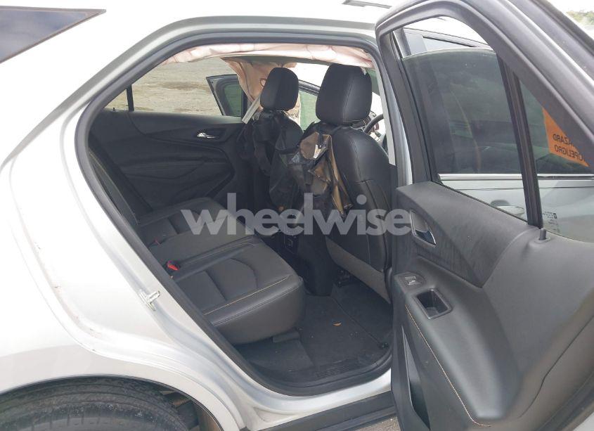 Photo 8 of 2020 Chevrolet Equinox FWD PREMIER 1.5L TURBO (VIN 2GNAXNEV1L6196213)