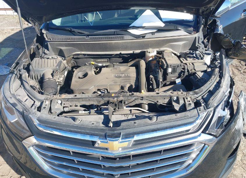 Photo 10 of 2021 Chevrolet Equinox FWD PREMIER (VIN 2GNAXNEV1M6139768)