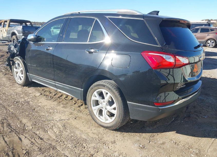Photo 3 of 2021 Chevrolet Equinox FWD PREMIER (VIN 2GNAXNEV1M6139768)