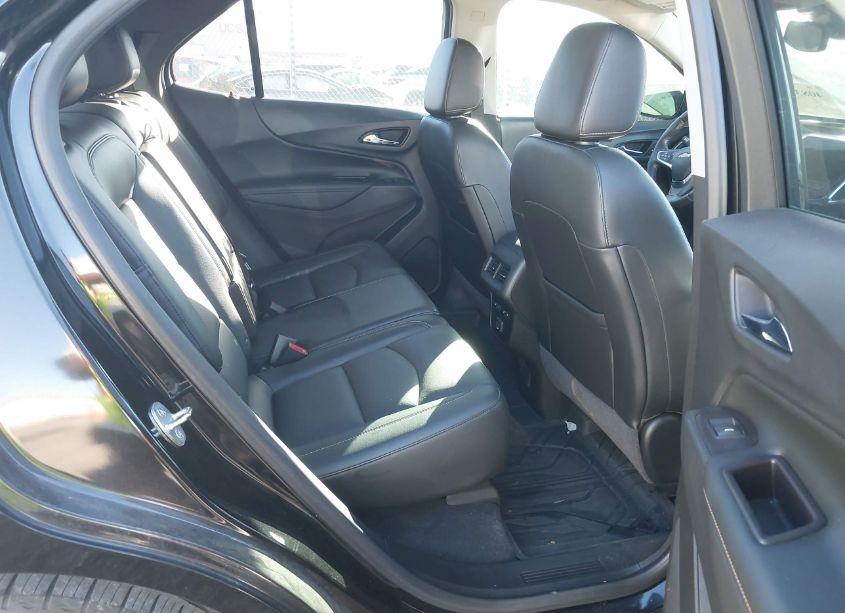 Photo 8 of 2021 Chevrolet Equinox FWD PREMIER (VIN 2GNAXNEV1M6139768)