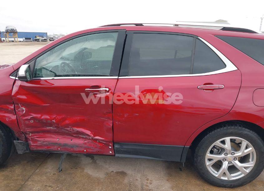 Photo 14 of 2020 Chevrolet Equinox FWD PREMIER 1.5L TURBO (VIN 2GNAXNEV3L6136904)