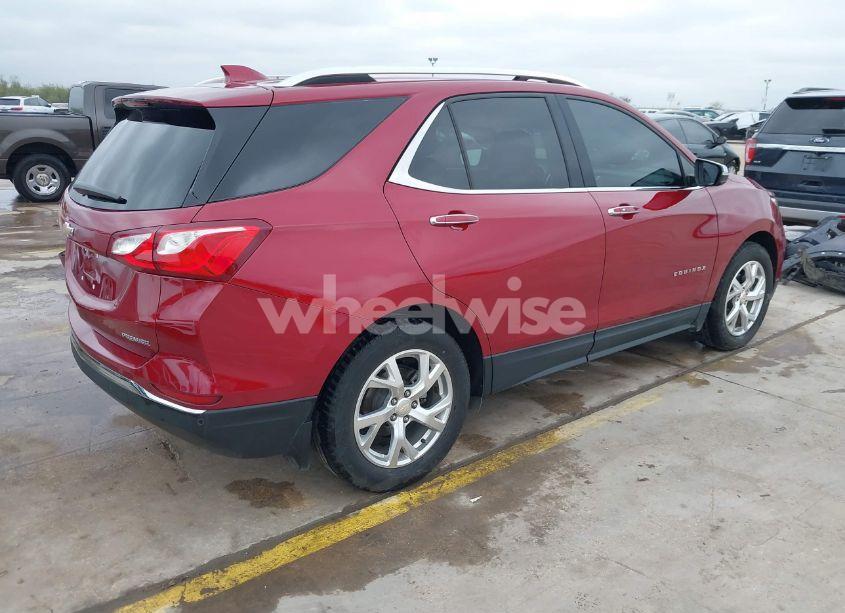 Photo 4 of 2020 Chevrolet Equinox FWD PREMIER 1.5L TURBO (VIN 2GNAXNEV3L6136904)