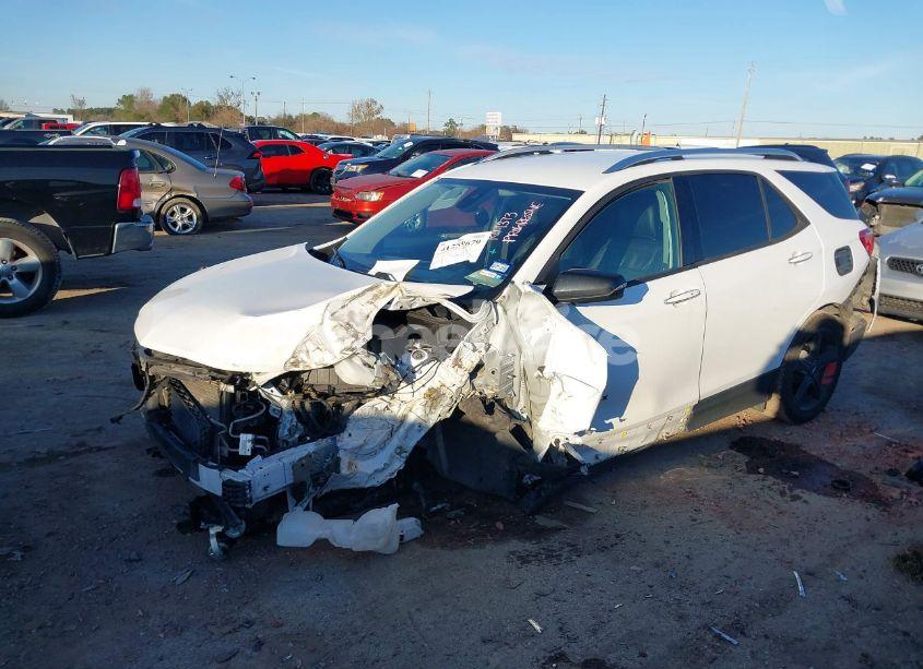Photo 2 of 2020 Chevrolet Equinox FWD PREMIER 1.5L TURBO (VIN 2GNAXNEV3L6264169)