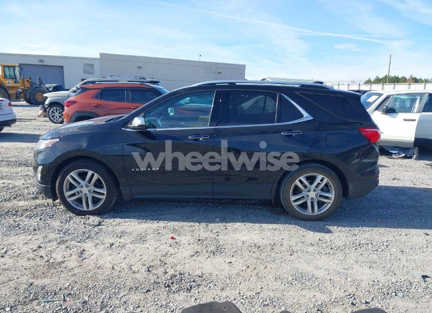 Photo 14 of 2021 Chevrolet Equinox FWD PREMIER (VIN 2GNAXNEV3M6123510)