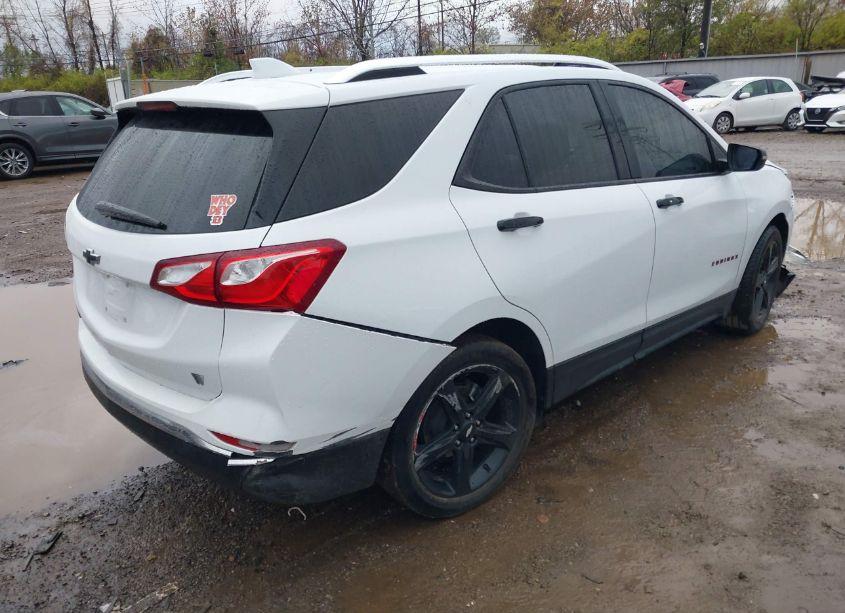 Photo 4 of 2021 Chevrolet Equinox FWD PREMIER (VIN 2GNAXNEV4M6141790)