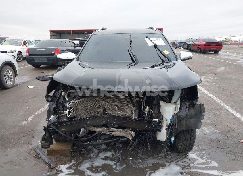Photo 13 of 2020 Chevrolet Equinox FWD PREMIER 1.5L TURBO (VIN 2GNAXNEV5L6171511)