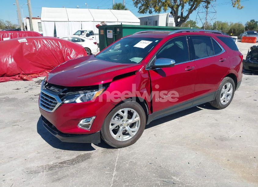 Photo 2 of 2020 Chevrolet Equinox FWD PREMIER 1.5L TURBO (VIN 2GNAXNEV5L6227169)