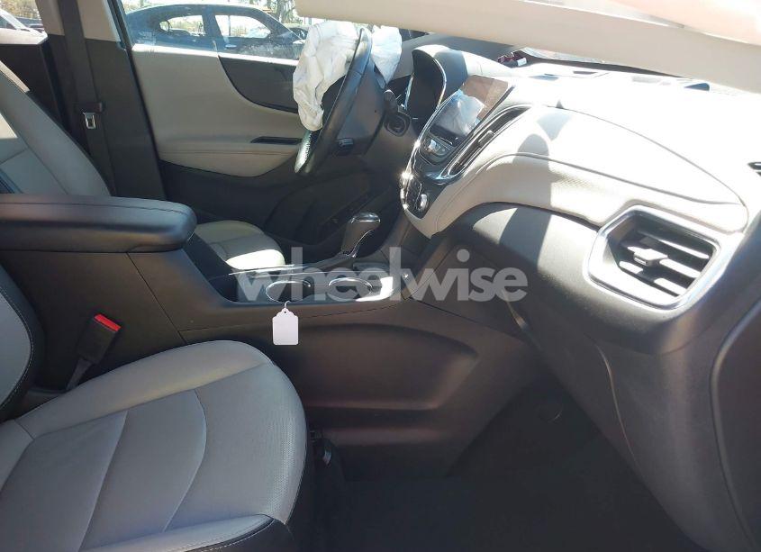 Photo 5 of 2020 Chevrolet Equinox FWD PREMIER 1.5L TURBO (VIN 2GNAXNEV5L6227169)