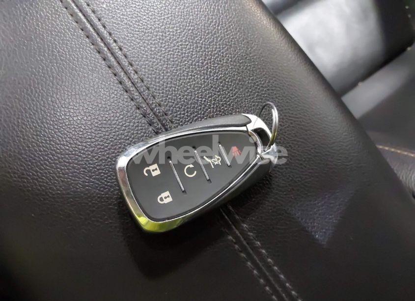 Photo 11 of 2021 Chevrolet Equinox FWD PREMIER (VIN 2GNAXNEV5M6119300)