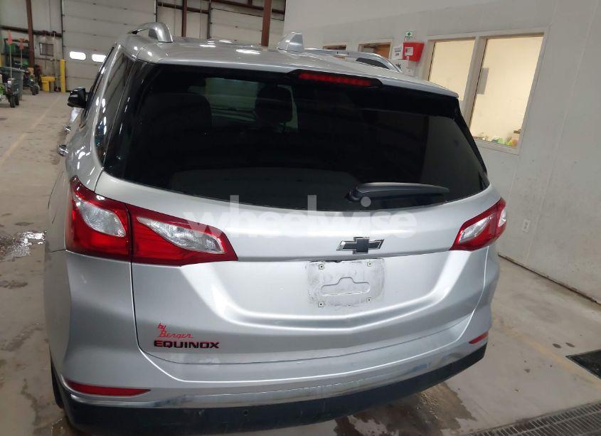 Photo 17 of 2021 Chevrolet Equinox FWD PREMIER (VIN 2GNAXNEV5M6119300)