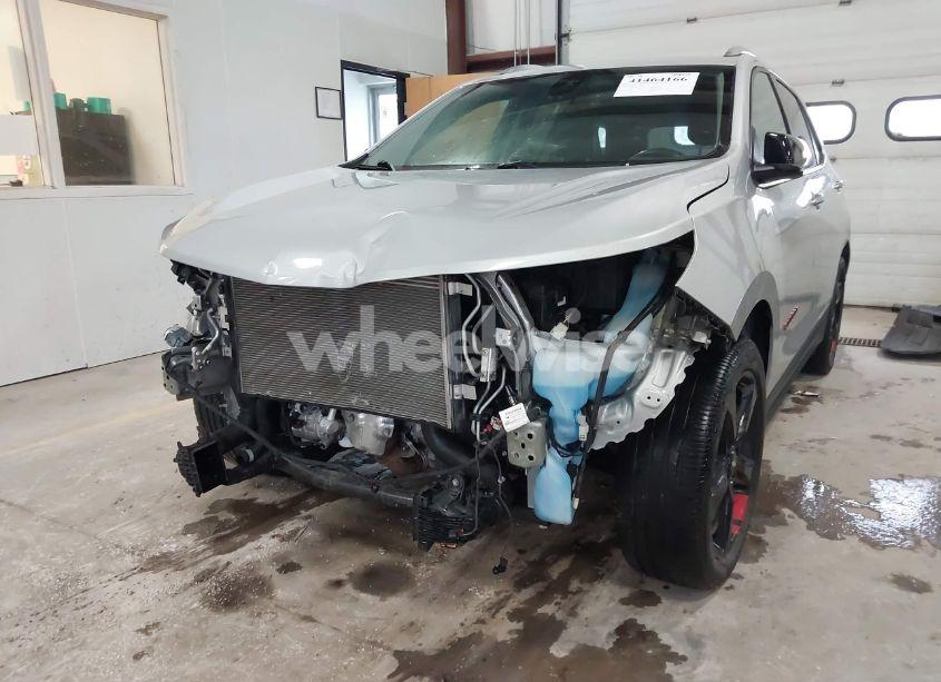 Photo 6 of 2021 Chevrolet Equinox FWD PREMIER (VIN 2GNAXNEV5M6119300)