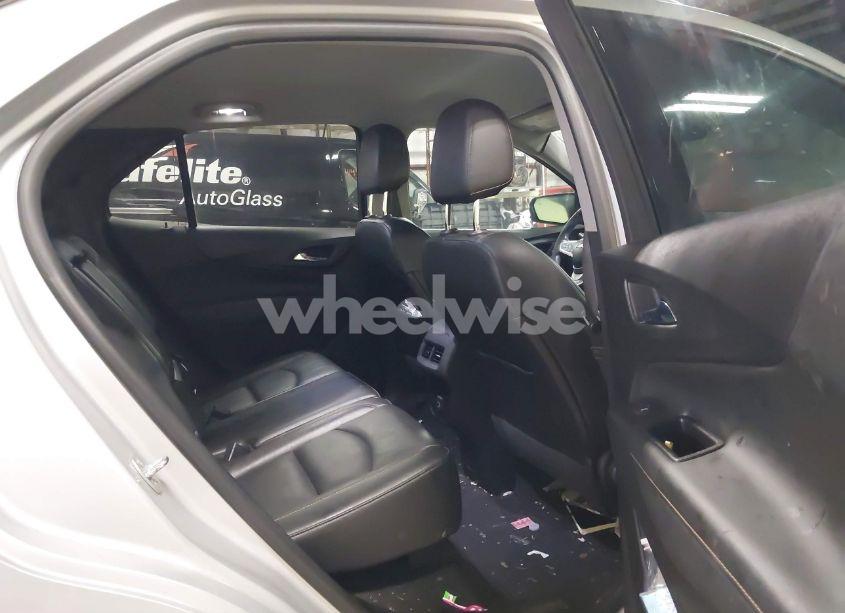 Photo 8 of 2021 Chevrolet Equinox FWD PREMIER (VIN 2GNAXNEV5M6119300)