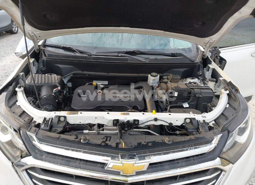 Photo 10 of 2019 Chevrolet Equinox PREMIER (VIN 2GNAXNEV6K6105287)