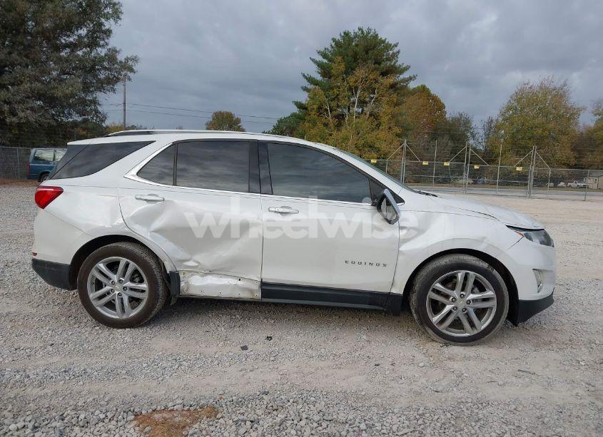 Photo 13 of 2019 Chevrolet Equinox PREMIER (VIN 2GNAXNEV6K6105287)