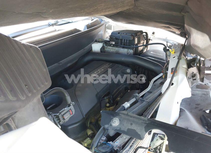 Photo 10 of 2020 Chevrolet Equinox FWD PREMIER 1.5L TURBO (VIN 2GNAXNEV7L6175592)