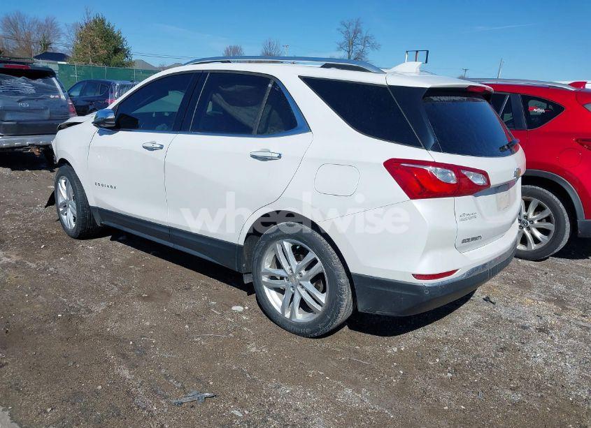 Photo 3 of 2020 Chevrolet Equinox FWD PREMIER 1.5L TURBO (VIN 2GNAXNEV7L6175592)
