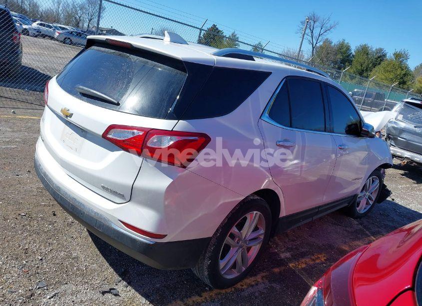 Photo 4 of 2020 Chevrolet Equinox FWD PREMIER 1.5L TURBO (VIN 2GNAXNEV7L6175592)