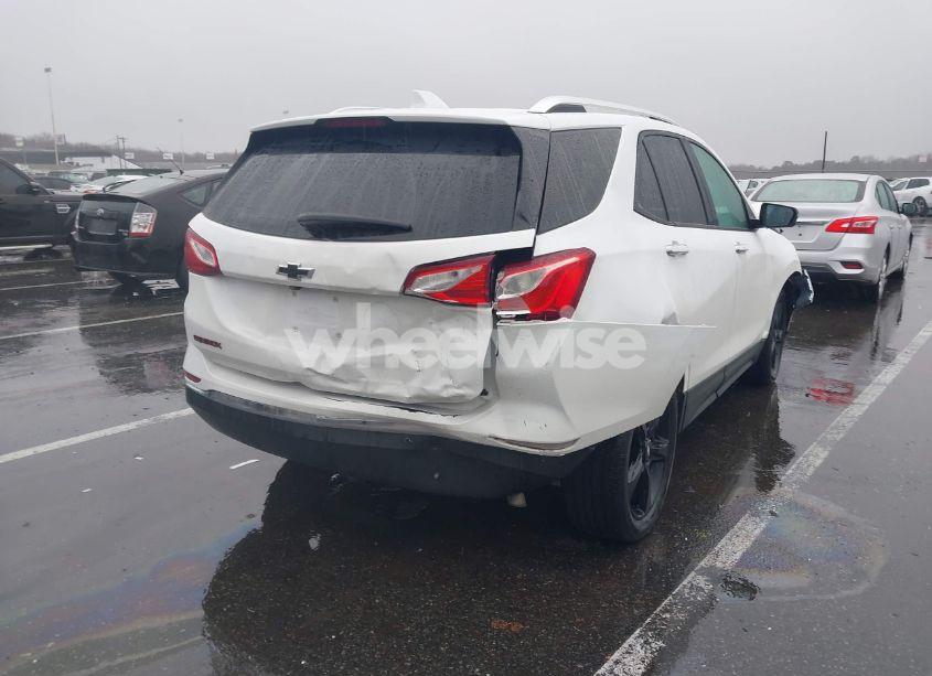 Photo 6 of 2021 Chevrolet Equinox FWD PREMIER (VIN 2GNAXNEV7M6112087)