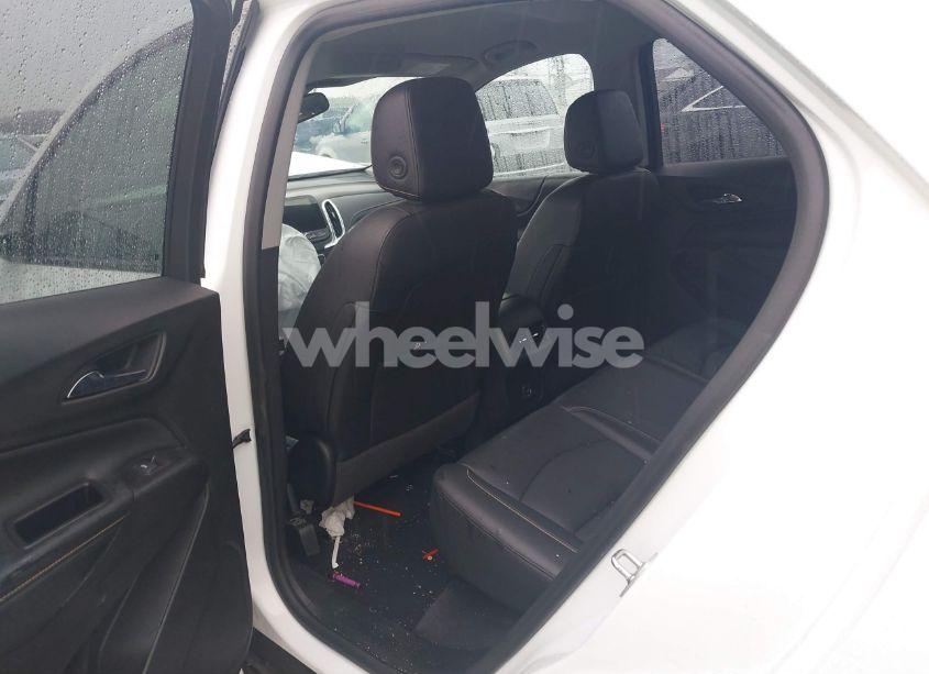 Photo 8 of 2021 Chevrolet Equinox FWD PREMIER (VIN 2GNAXNEV7M6112087)