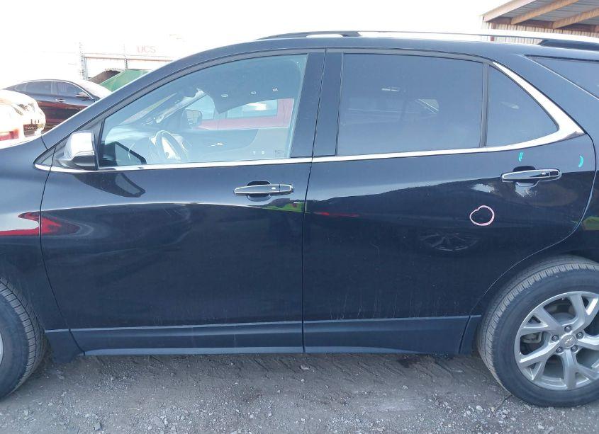 Photo 15 of 2019 Chevrolet Equinox PREMIER (VIN 2GNAXNEV8K6255062)