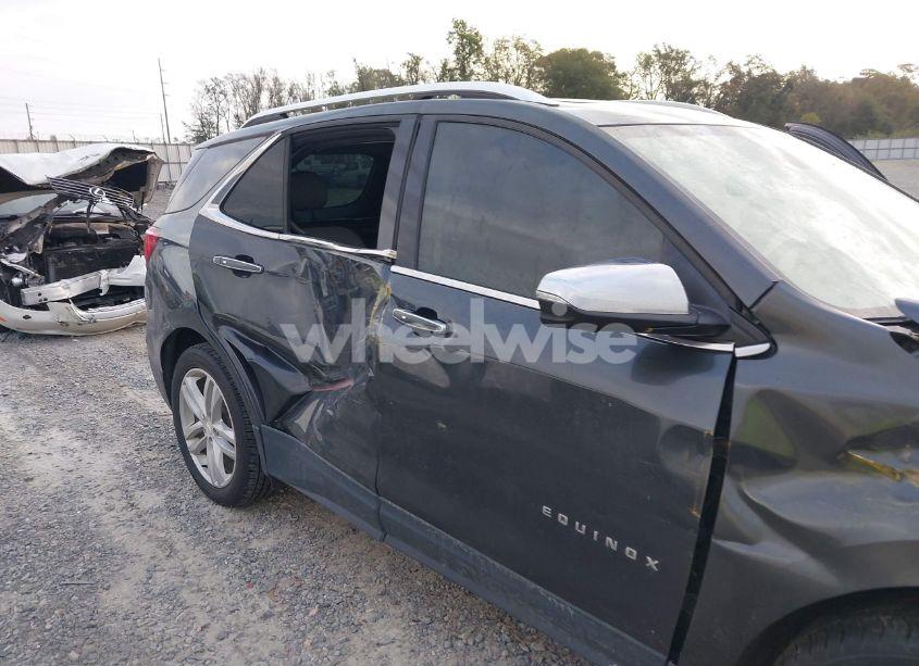 Photo 17 of 2019 Chevrolet Equinox PREMIER (VIN 2GNAXNEV9K6178251)