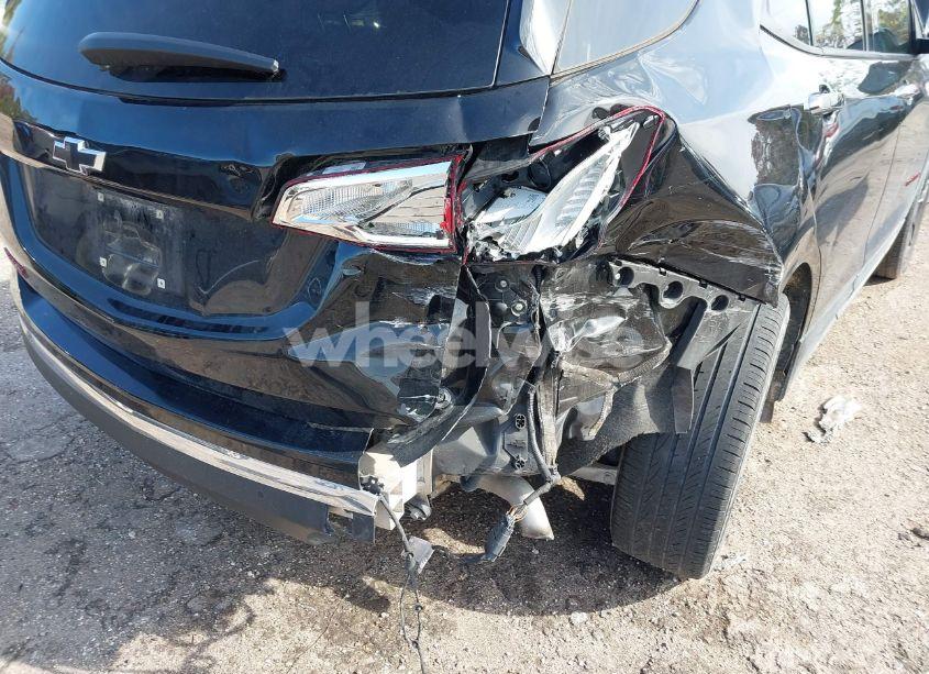 Photo 6 of 2021 Chevrolet Equinox FWD PREMIER (VIN 2GNAXNEV9M6124760)